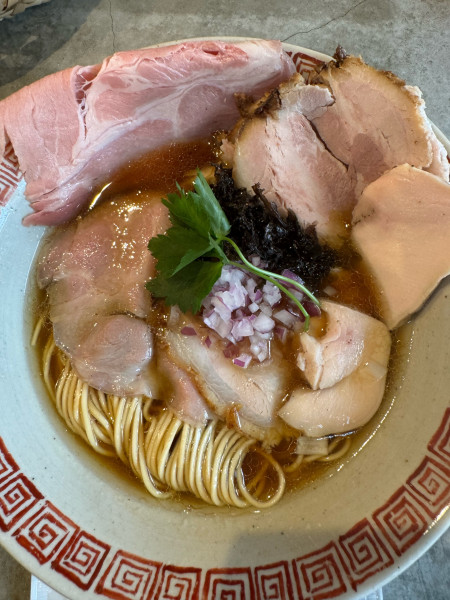 「鶏と貝出汁の中華そば」@八二軒の写真