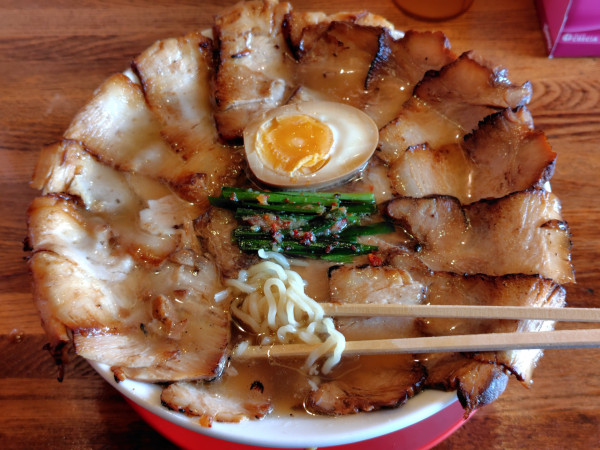 「焼豚ラーメン·肉盛(2倍)·大盛·ライス」@焼豚ラーメン 三條 葛飾店の写真