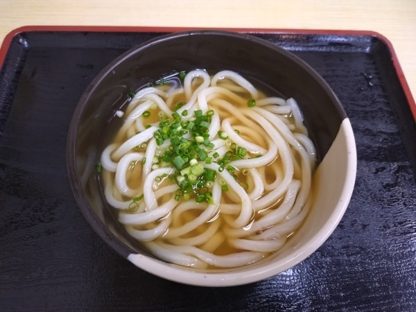 「かけうどん300円」@うどん市場 兵庫町店の写真