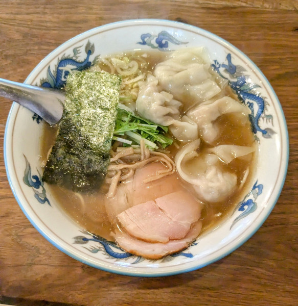 「ワンタン麺  1,130円」@松波ラーメン店の写真
