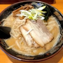 札幌味噌󠄀らぁ麺_900円