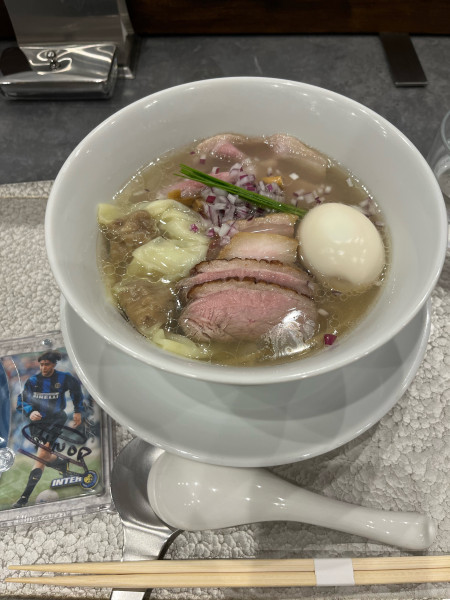 「中華そば　塩　特上」@宍道湖しじみ中華蕎麦 琥珀 池袋店の写真