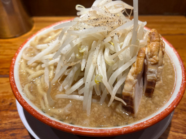 「ラーメン」@らーめん バリ男 新橋本店の写真