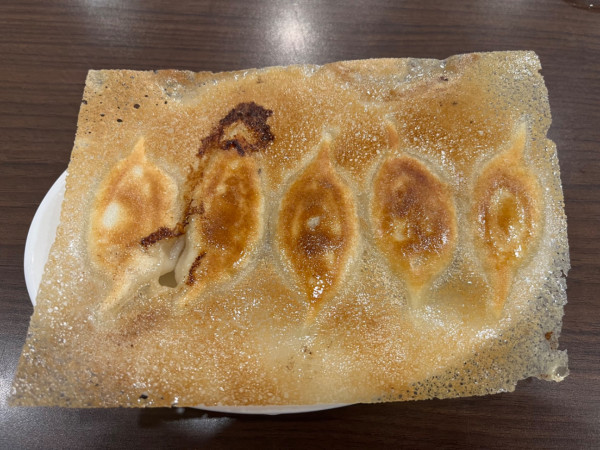 「焼き餃子（5個）、水餃子（8個）、ランチ餃子」@中国家庭料理 你好 目黒店の写真