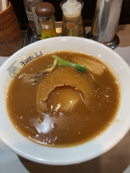 「フカヒレの姿煮中華蕎麦 1700円」@中華蕎麦 瑞山(ZUIZAN)の写真