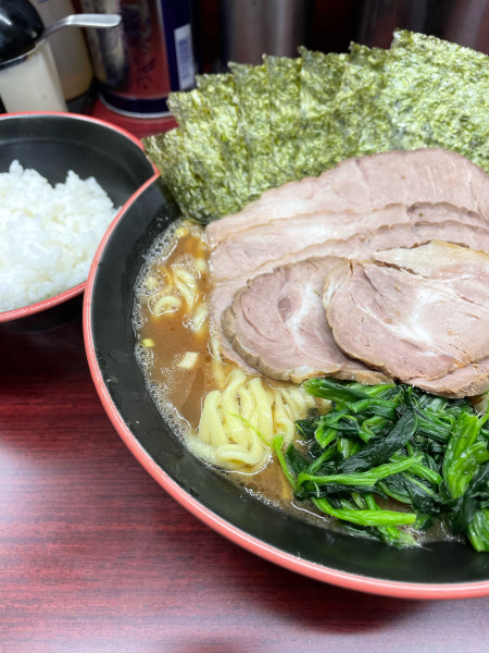 「ラーメン 大盛 海苔 チャーシュー」@麺家 紫極 大泉学園店の写真