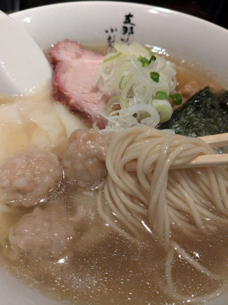 「ワンタン麺（塩）1080円」@支那ソバ 小むろの写真