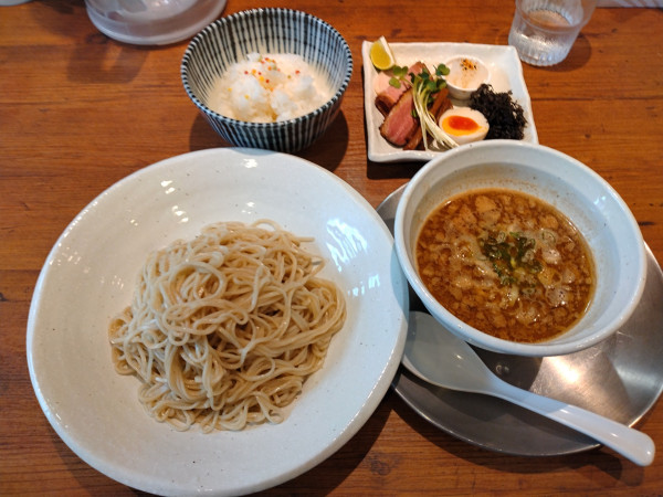 「【限定D】秋刀魚のつけ麺¥1500+小ライス¥150-」@麺創房LEOの写真