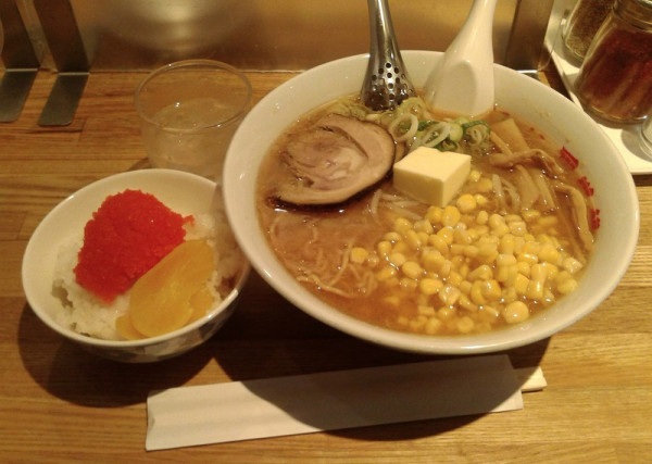 「味噌バターコーン(1050円)+明太ごはん(170円)」@旭川ラーメン 番外地 北口店の写真