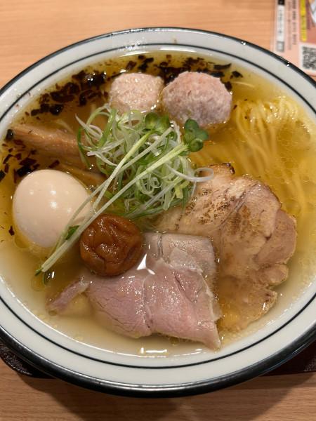 「特性2代目塩ラーメン」@穂華 鹿沼店の写真