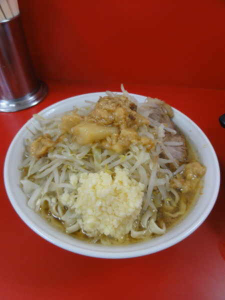 「小950円NA生卵50円」@ラーメン二郎 柏店の写真