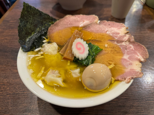 「【肉の日限定】地内地鶏と名古屋コーチンのワンタンチャーシュー麺」@麺屋 真心の写真