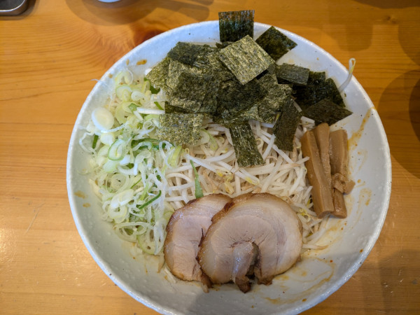 「エビ辛まぜそば」@つけ麺まぜそば専門店 えじまんの写真