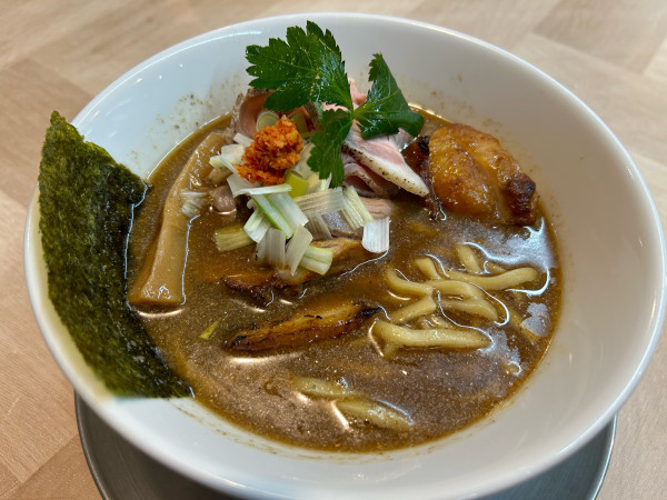 「チャーシュー煮干しそば」@麺ノ小池の写真