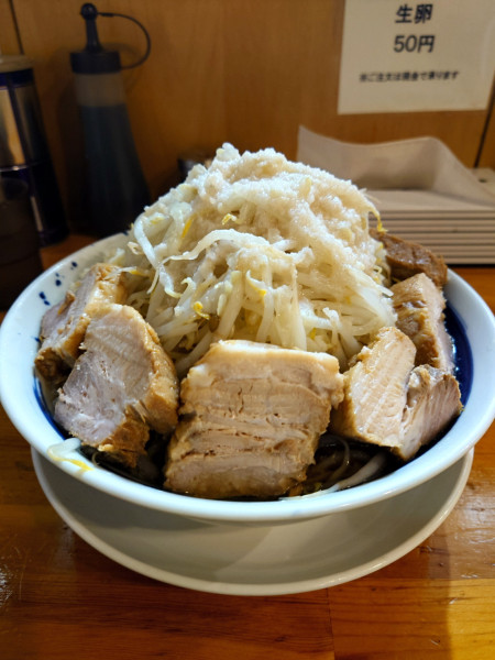 「チャーシュー麺大盛り  全マシ」@連の写真