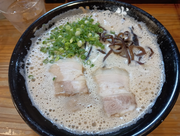 「ラーメン(¥750)+etc」@博多一成一代の写真