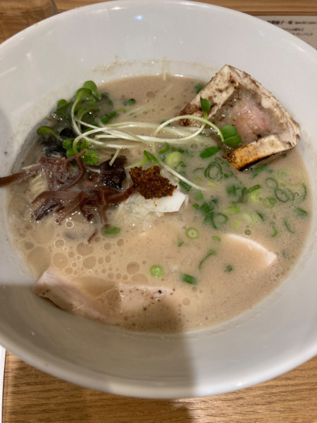 「RICHらーめん牛骨の王¥1,180」@らーめん牛骨の王 アルデ新大阪店の写真