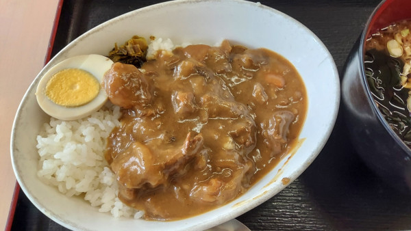 「Bランチ：カレーライスとミニたぬき蕎麦 600円」@こだわりの立ち食いそば たからんちょの写真