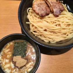 つけ麺(800円)
