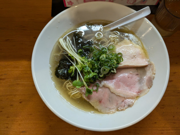 「潰し炊き煮干ししおそば」@麺処 倭の写真