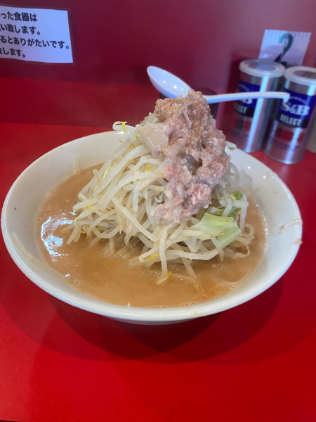 「ミニラーメン(ヤサイ・アブラ・カラメ)」@ラーメン ヨシトミの写真