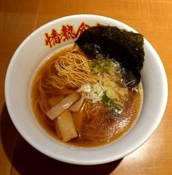 「醬油ラーメン」@情熱食堂 米子店の写真