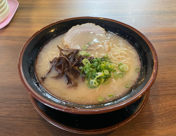 「博多らーめん」@博多らーめん 万々の写真