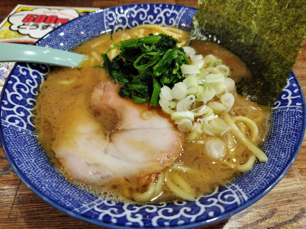 「【限定】どうずら限定　ラーメン　：薄い　※㋗で５００円」@豚骨醤油ラーメン まじめ家の写真