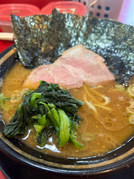 「ラーメン+半ライス」@とらきち家 光の写真