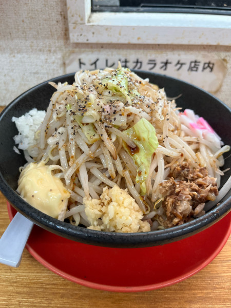 「特製まぜそば　ラーパスでメンマ」@麺屋 柳路の写真