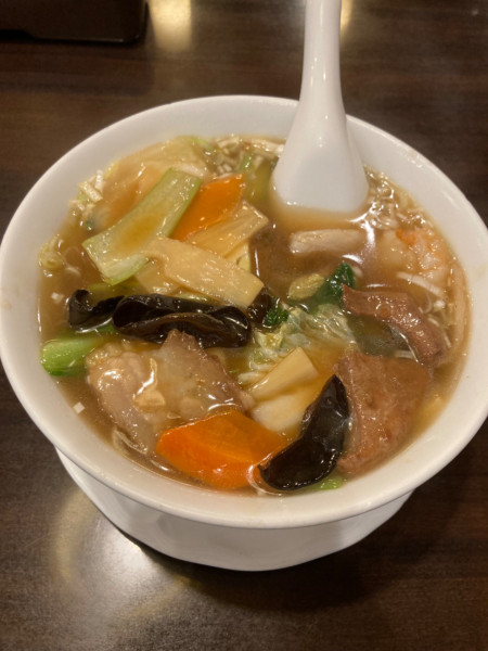 「五目そば¥935」@梅蘭 阪急三番街店の写真