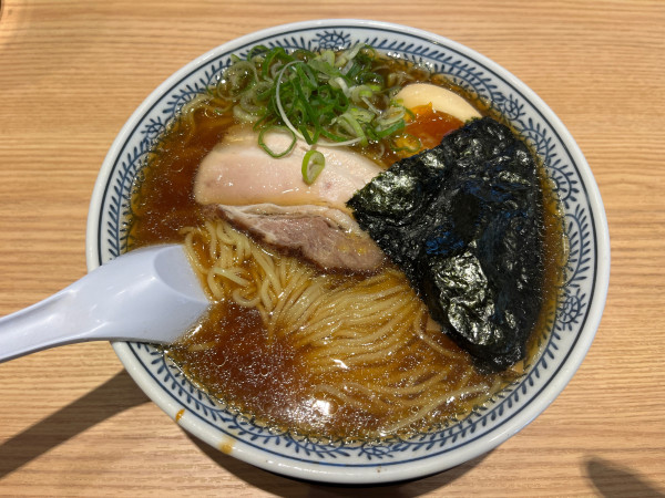「大盛熟成醤油ラーメン 902円」@丸源ラーメン 高島平店の写真