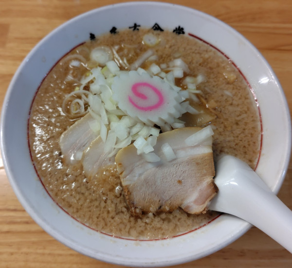 「蔵出しみそラーメン（背脂玉ネギ入り）900円」@喜多方食堂 磯崎の写真