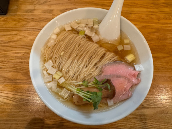 「煮干し✖️塩➕プチあえ玉」@ぬまちゃんラーメンの写真