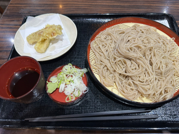「もりそば（並盛・180g）550円＋ちくわ天ぷら150円→0」@そば三昧 高崎店の写真