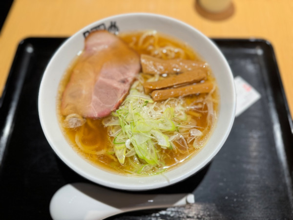 「[一品香 城東店] ラーメン1250円」@#新宿地下ラーメンの写真