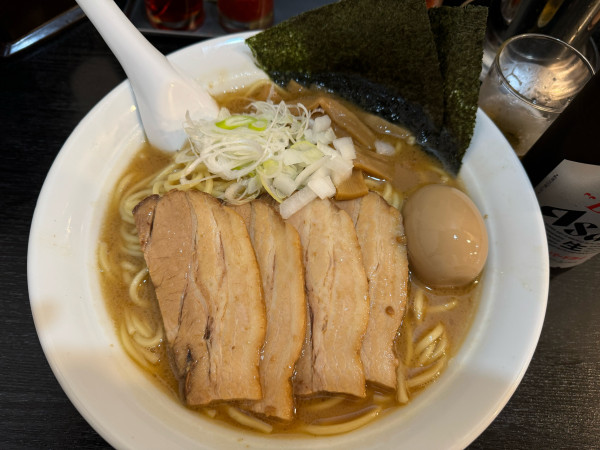 「特製ラーメン特盛」@大勝軒まるいち 赤羽店の写真