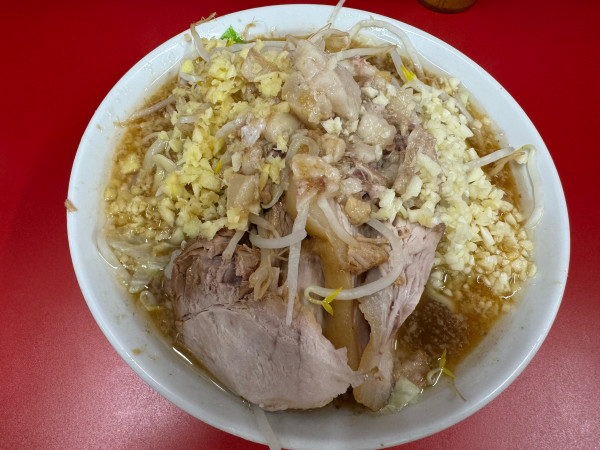 「小ぶたヤサイ以外全マシマシ」@ラーメン二郎 大宮公園駅前店の写真