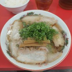 中華そば＋チャーシュー、九条ねぎ＋半ライス