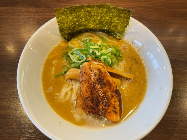 「こってり鶏そば　￥８５０」@やま辰の写真