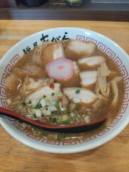 「チャーシュー豚骨中華そば」@麺屋あがらの写真