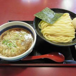 豚骨魚介つけ麺（９８０円）＋大盛１２０円＋味玉１２０円