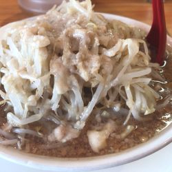 ラーメン　900円