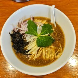 とろみ煮干しそば、