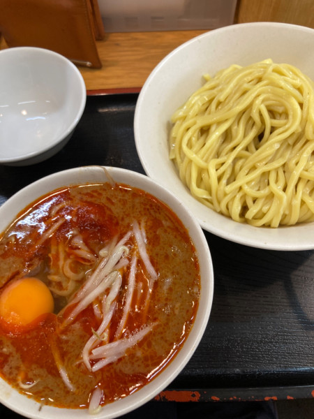 「辛味噌つけ麺、生卵」@味噌麺処 花道庵の写真