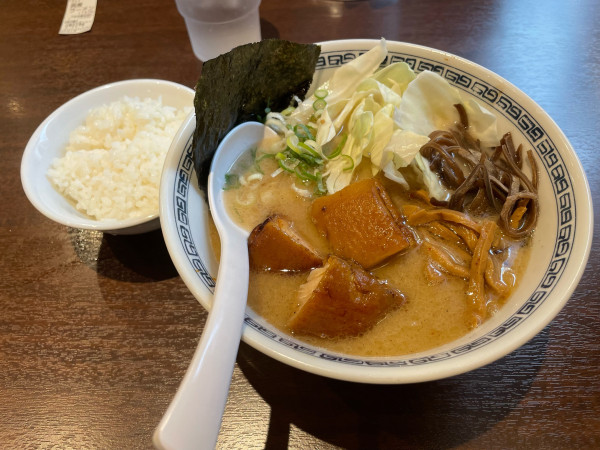 「角煮ラーメン」@熊本ラーメン ひごもんず neo 三鷹の写真