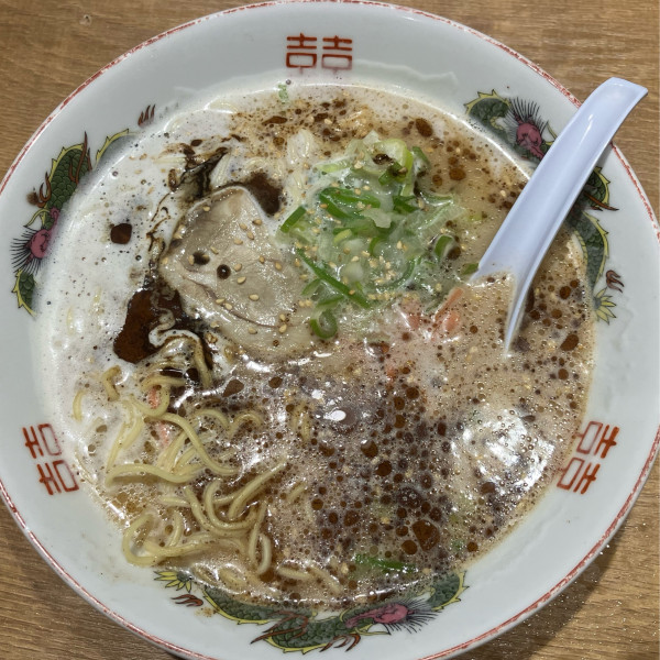 「とんこつラーメン638円」@屋台屋 博多劇場 千葉ニュータウン店の写真