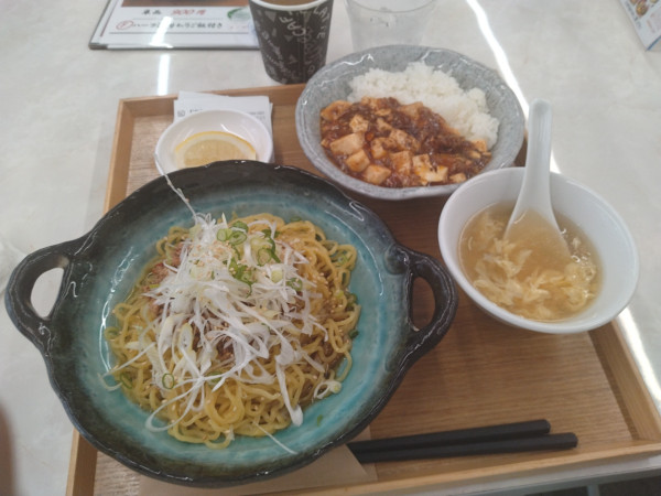 「汁なし辛麺+ハーフ週替わりご飯付き(麻婆)¥1200-」@コスモ厨房 神田軒の写真