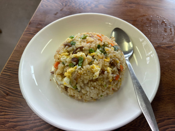 「半チャーハン」@チーナン食堂の写真