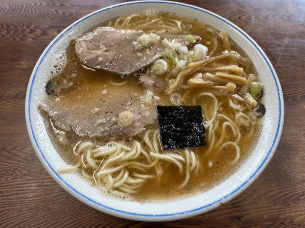 「ラーメン（半チャーハン付）」@チーナン食堂の写真
